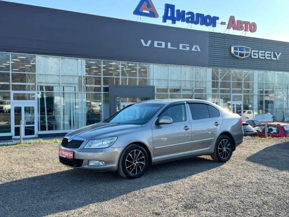 Skoda Octavia II (A5) Рестайлинг с пробегом 2013 года, цена 875 000 рублей, 245460 км, лифтбек, Автокод Объявления