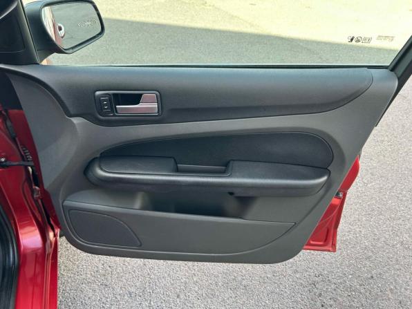 Ford Focus II с пробегом 2008 года, цена 360 000 рублей, 285091 км, седан, Автокод Объявления