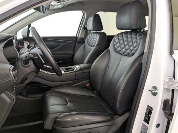 Hyundai Santa Fe IV Рестайлинг с пробегом 2021 года, цена 4 200 000 рублей, 43134 км, внедорожник, Автокод Объявления