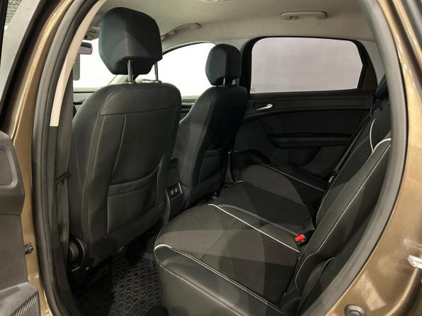 Renault Arkana I с пробегом 2019 года, цена 1 369 000 рублей, 98500 км, внедорожник, Автокод Объявления