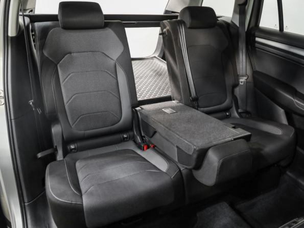 Skoda Kodiaq I с пробегом 2018 года, цена 2 099 000 рублей, 184477 км, внедорожник, Автокод Объявления