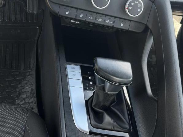 Hyundai Elantra VII (CN7) с пробегом 2022 года, цена 2 114 382 рубля, 54000 км, седан, Автокод Объявления