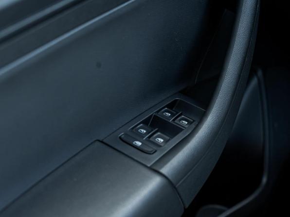 Volkswagen Polo VI с пробегом 2020 года, цена 1 275 000 рублей, 151451 км, лифтбек, Автокод Объявления
