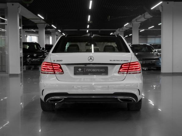 Mercedes-Benz E-Класс IV (W212 S212 C207) Рестайлинг с пробегом 2015 года, цена 2 090 000 рублей, 184253 км, седан, Автокод Объявления