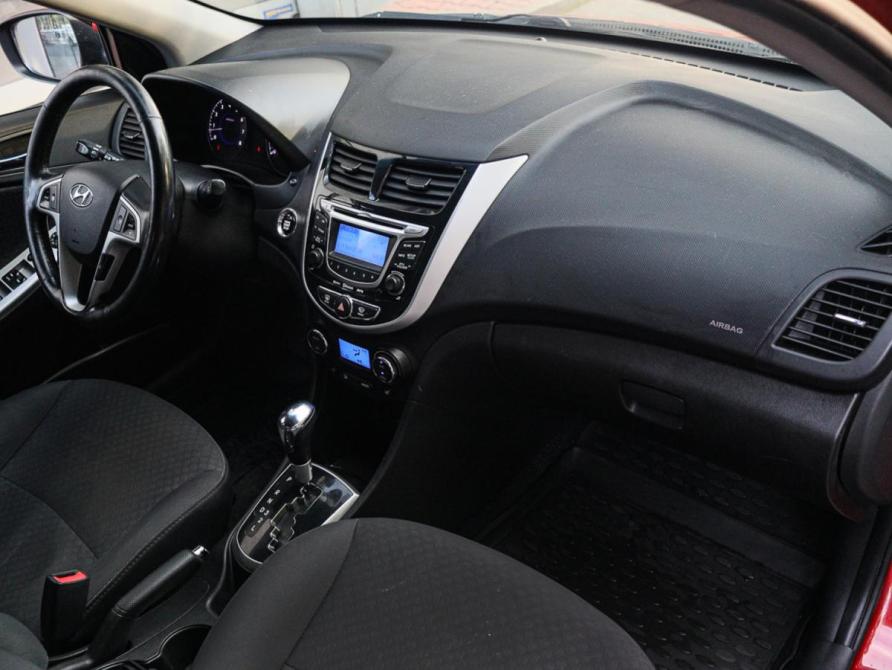 Hyundai Solaris I Москва  - изображение 7
