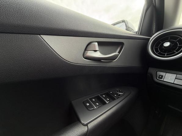 Kia Cerato IV с пробегом 2019 года, цена 1 740 000 рублей, 95375 км, седан, Автокод Объявления