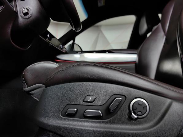 Genesis GV70 I с пробегом 2021 года, цена 3 729 000 рублей, 100298 км, внедорожник, Автокод Объявления