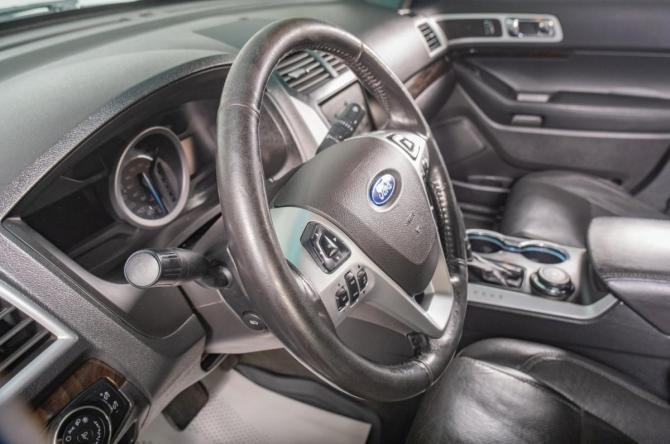 Ford Explorer V с пробегом 2014 года, цена 1 749 000 рублей, 208000 км, внедорожник, Автокод Объявления