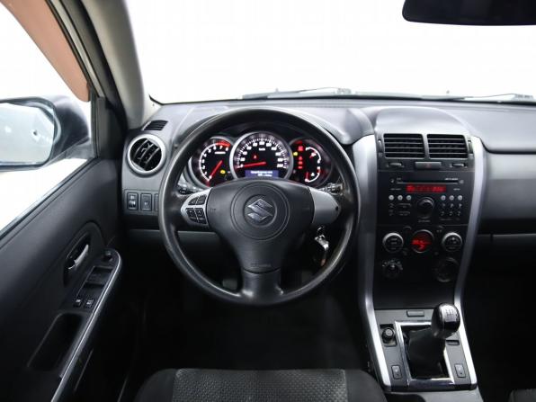 Suzuki Grand Vitara II Рестайлинг с пробегом 2010 года, цена 990 000 рублей, 202353 км, внедорожник, Автокод Объявления