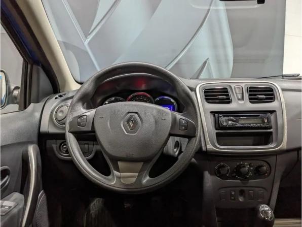 Renault Sandero II с пробегом 2016 года, цена 880 000 рублей, 63500 км, хэтчбек, Автокод Объявления