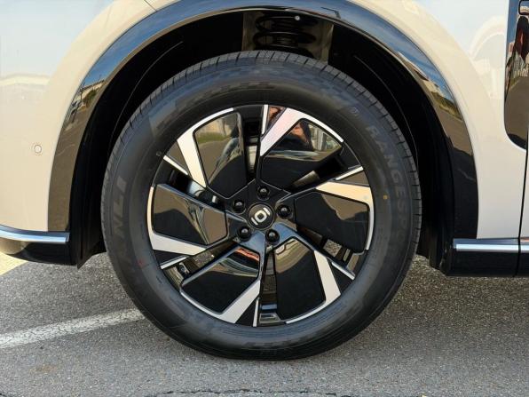 Changan Qiyuan Q07 с пробегом 2026 года, цена 3 550 000 рублей, 178 км, внедорожник, Автокод Объявления