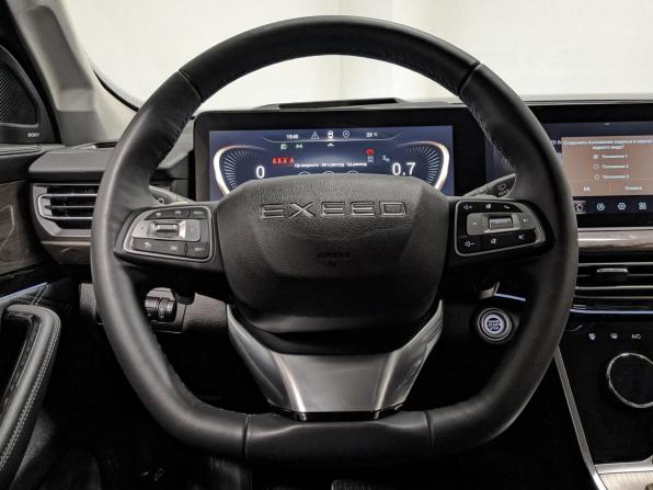 Exeed VX I с пробегом 2023 года, цена 2 940 000 рублей, 47333 км, внедорожник, Автокод Объявления
