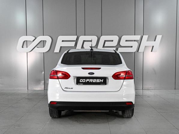 Ford Focus III Рестайлинг с пробегом 2017 года, цена 949 000 рублей, 221247 км, седан, Автокод Объявления