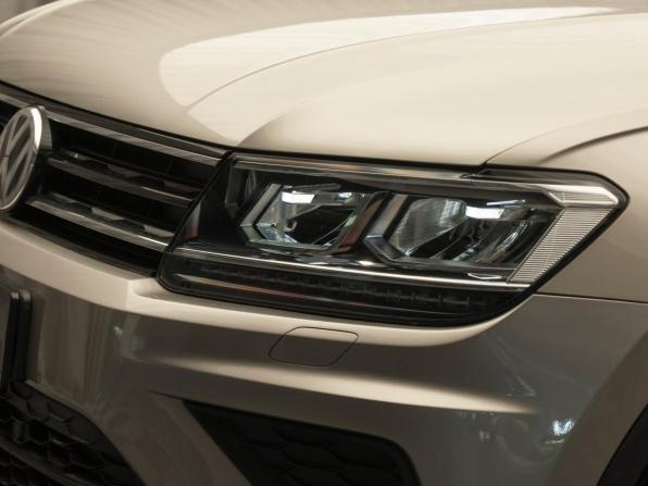 Volkswagen Tiguan II с пробегом 2017 года, цена 1 900 000 рублей, 241775 км, внедорожник, Автокод Объявления