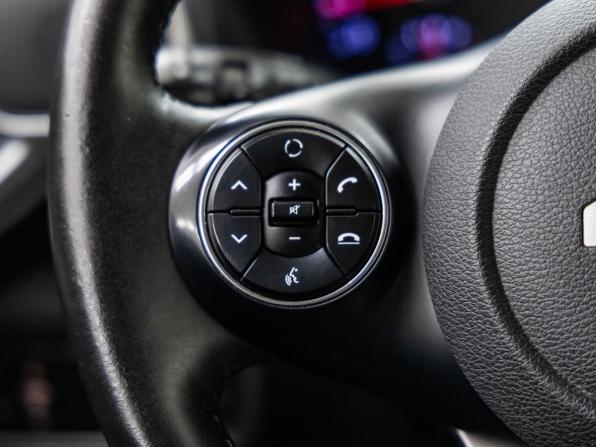 Kia Soul III с пробегом 2021 года, цена 1 698 000 рублей, 38455 км, хэтчбек, Автокод Объявления
