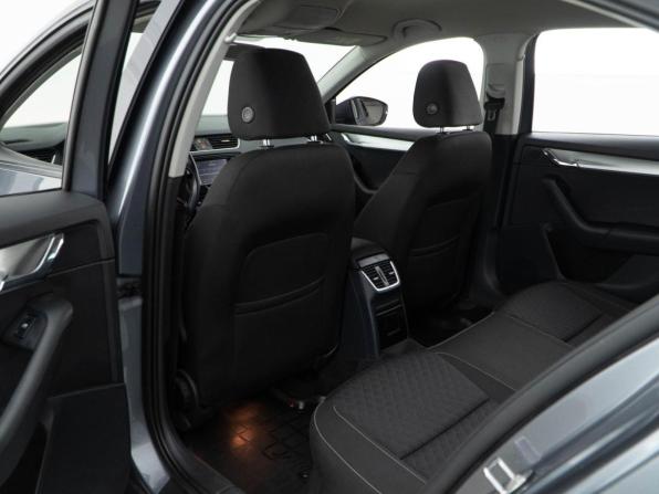 Skoda Octavia III (A7) с пробегом 2016 года, цена 1 700 050 рублей, 141228 км, лифтбек, Автокод Объявления