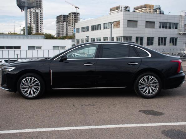 Hongqi H5 II с пробегом 2024 года, цена 3 240 000 рублей, 14691 км, седан, Автокод Объявления