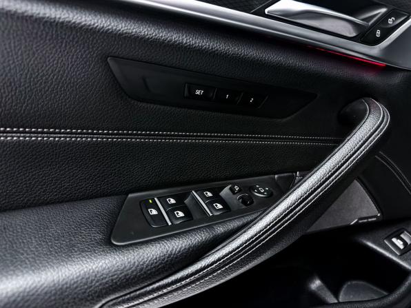 BMW 5 серии VII (G30/G31/G38) Рестайлинг с пробегом 2020 года, цена 4 450 000 рублей, 185765 км, седан, Автокод Объявления