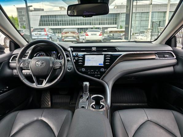 Toyota Camry VIII (XV70) с пробегом 2021 года, цена 3 300 000 рублей, 27786 км, седан, Автокод Объявления