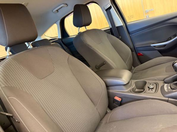 Ford Focus III с пробегом 2012 года, цена 879 000 рублей, 110000 км, хэтчбек, Автокод Объявления