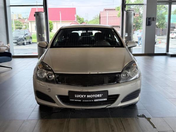Opel Astra H Рестайлинг с пробегом 2006 года, цена 295 000 рублей, 264128 км, хэтчбек, Автокод Объявления