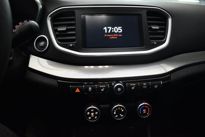 Lada (ВАЗ) Vesta I Рестайлинг (NG) с пробегом 2025 года, цена 1 580 000 рублей, 3766 км, седан, Автокод Объявления