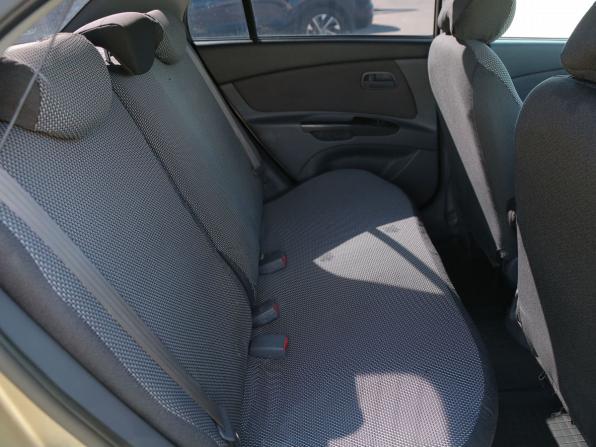 Kia Rio II Рестайлинг с пробегом 2010 года, цена 405 000 рублей, 262600 км, седан, Автокод Объявления