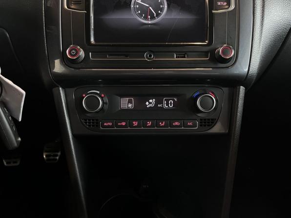 Volkswagen Polo V Рестайлинг с пробегом 2018 года, цена 1 130 000 рублей, 174935 км, седан, Автокод Объявления