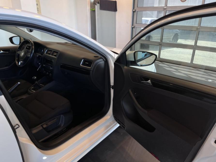 Volkswagen Jetta VI Чебоксары  - изображение 27