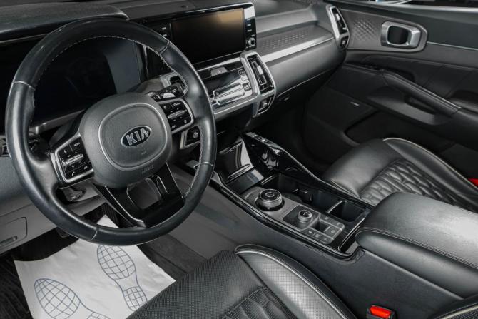 Kia Sorento IV с пробегом 2021 года, цена 4 049 000 рублей, 135386 км, внедорожник, Автокод Объявления