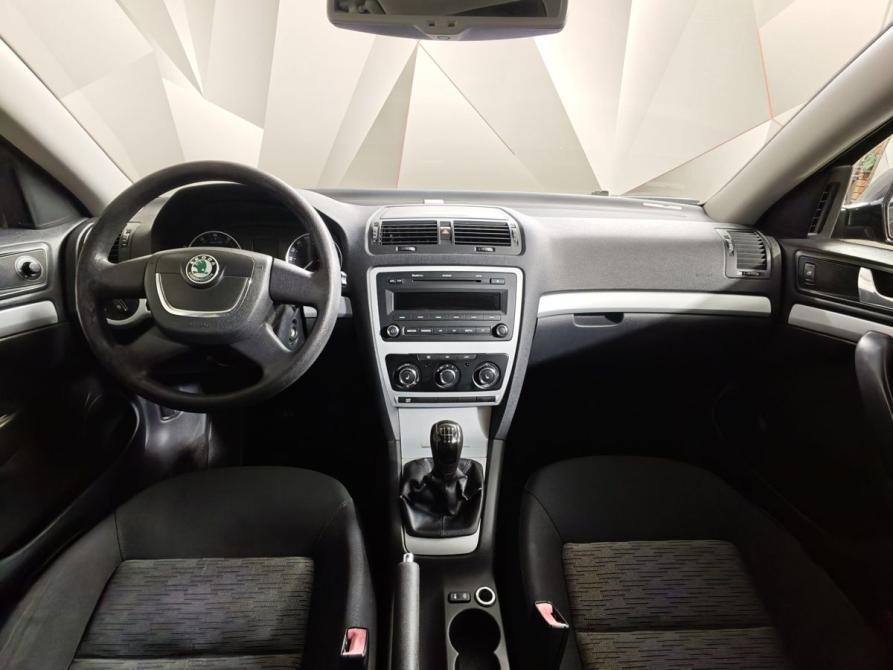 Skoda Octavia II (A5) Рестайлинг Москва  - изображение 14