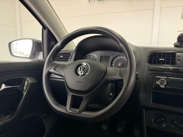 Volkswagen Polo V Рестайлинг с пробегом 2017 года, цена 739 000 рублей, 142788 км, седан, Автокод Объявления