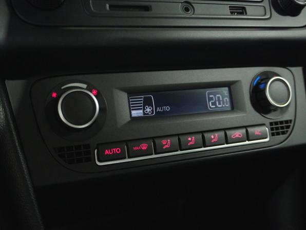Volkswagen Polo V с пробегом 2013 года, цена 798 000 рублей, 104352 км, седан, Автокод Объявления