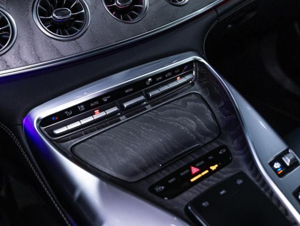 Mercedes-Benz AMG GT I Рестайлинг с пробегом 2019 года, цена 6 714 567 рублей, 62590 км, лифтбек, Автокод Объявления