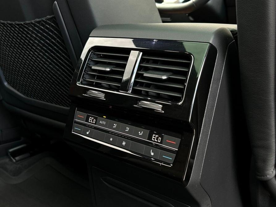 Volkswagen Touareg III Санкт-Петербург  - изображение 13