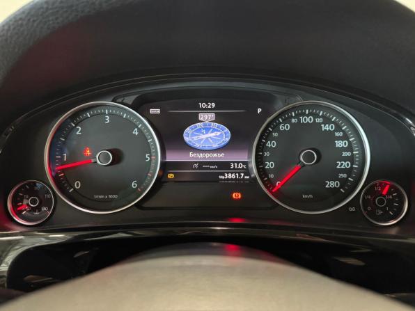 Volkswagen Touareg II с пробегом 2010 года, цена 1 745 000 рублей, 216001 км, внедорожник, Автокод Объявления