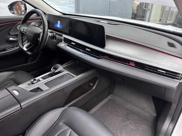 Chery Arrizo 8 с пробегом 2023 года, цена 1 799 000 рублей, 80125 км, седан, Автокод Объявления