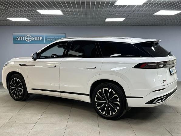 Jaecoo J8 с пробегом 2024 года, цена 3 099 000 рублей, 43000 км, внедорожник, Автокод Объявления
