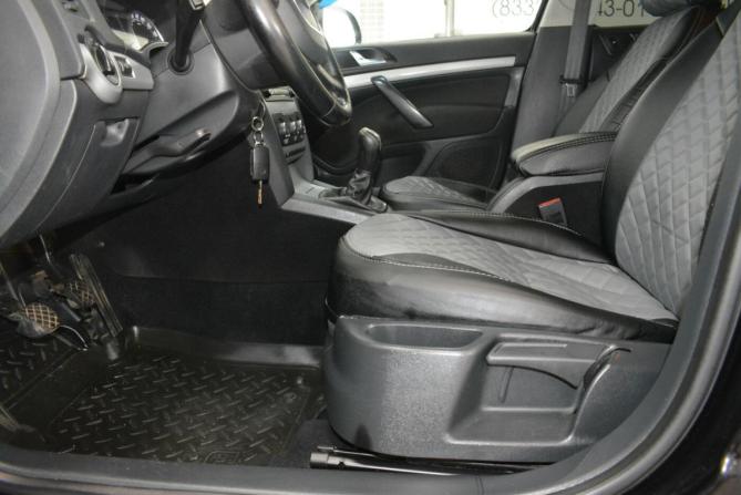 Skoda Octavia II (A5) Рестайлинг с пробегом 2012 года, цена 748 000 рублей, 199000 км, лифтбек, Автокод Объявления