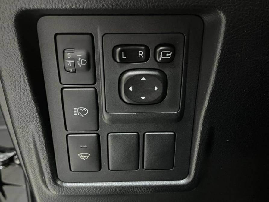 Toyota Land Cruiser Prado 150 Series Рестайлинг 1 Курск  - изображение 15