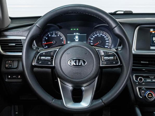 Kia Optima IV Рестайлинг с пробегом 2019 года, цена 1 632 000 рублей, 371362 км, седан, Автокод Объявления