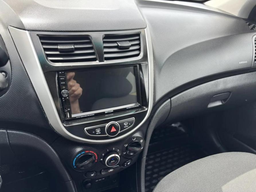 Hyundai Solaris I Альметьевск  - изображение 11