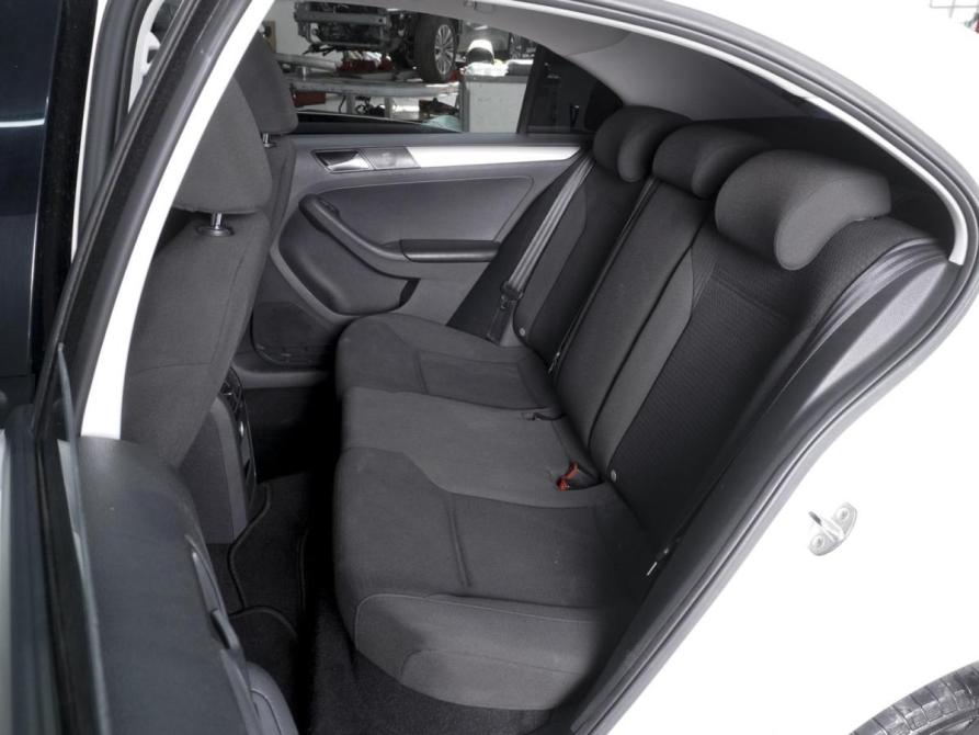 Volkswagen Jetta VI Рестайлинг Ростов-на-Дону  - изображение 9