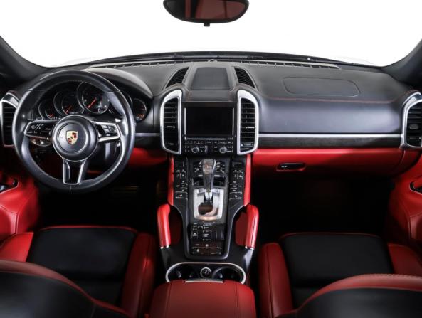 Porsche Cayenne II Рестайлинг (958) с пробегом 2015 года, цена 4 037 000 рублей, 74083 км, внедорожник, Автокод Объявления