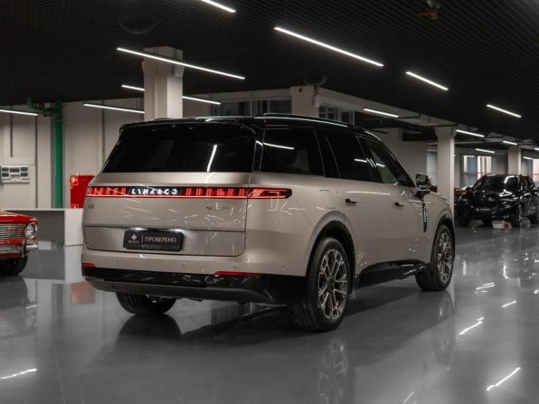 Lynk &amp; Co 900 с пробегом 2026 года, цена 7 800 000 рублей, 50 км, внедорожник, Автокод Объявления