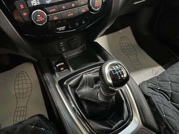 Nissan Qashqai II с пробегом 2017 года, цена 1 550 000 рублей, 133594 км, внедорожник, Автокод Объявления