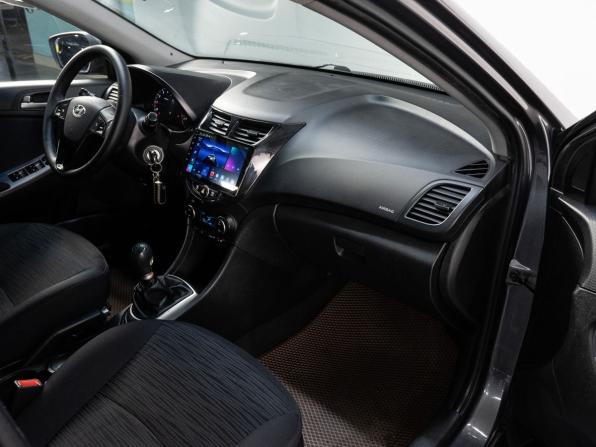Hyundai Solaris I Рестайлинг с пробегом 2015 года, цена 850 000 рублей, 249930 км, седан, Автокод Объявления