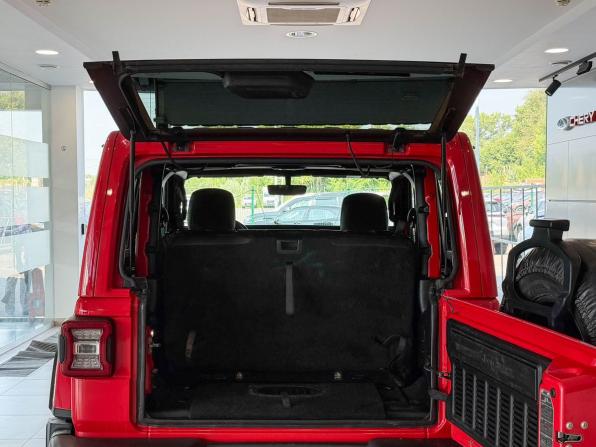 Jeep Wrangler IV (JL) с пробегом 2018 года, цена 3 515 000 рублей, 146114 км, внедорожник, Автокод Объявления