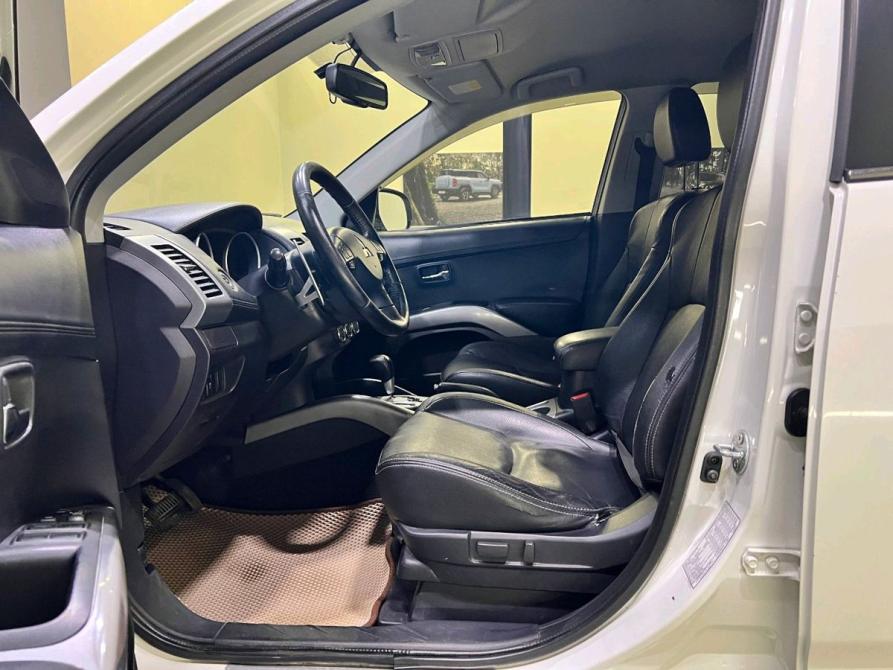 Mitsubishi Outlander II Рестайлинг Новосибирск  - изображение 13