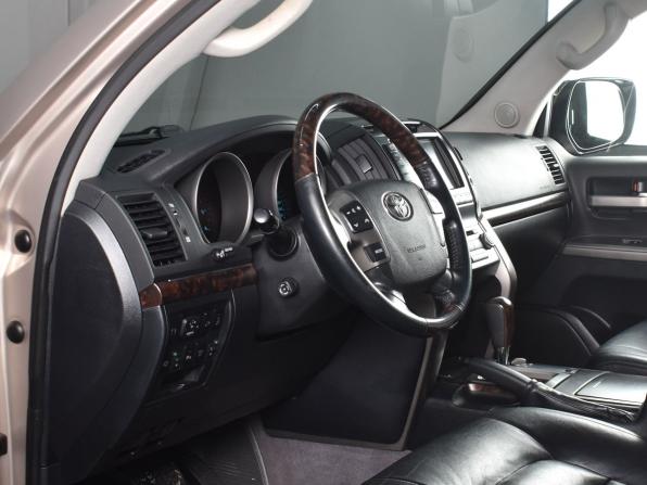 Toyota Land Cruiser 200 Series с пробегом 2011 года, цена 3 589 995 рублей, 162187 км, внедорожник, Автокод Объявления